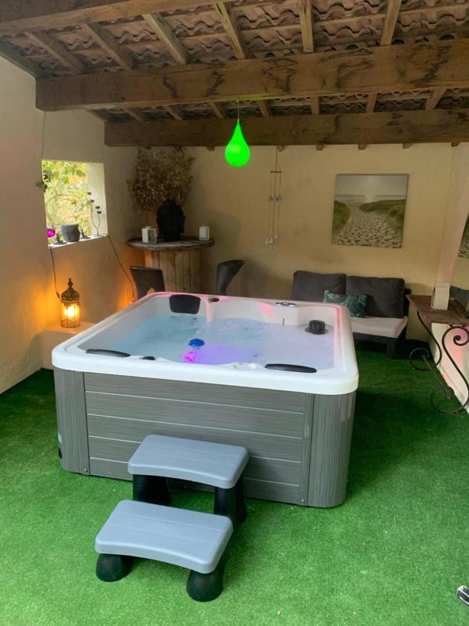 La Bulle Etoile Hotel Allegre Les Fumades Екстериор снимка